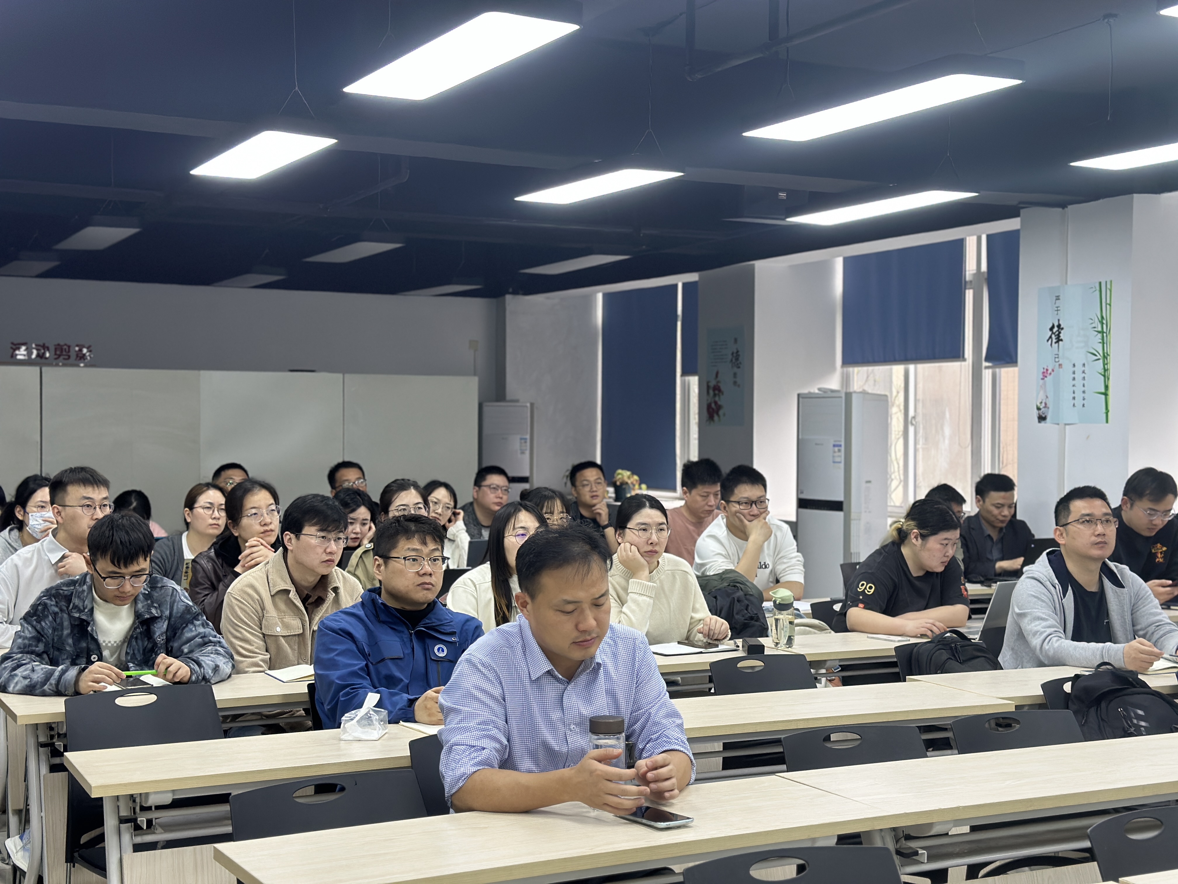 微信图片_20250327111815.jpg